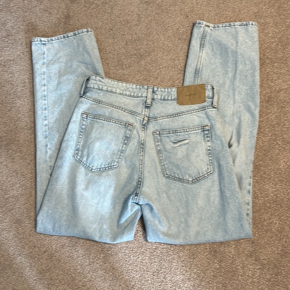 & Denim baggy, low waist light color jeans size 2 - Picture 4 of 5